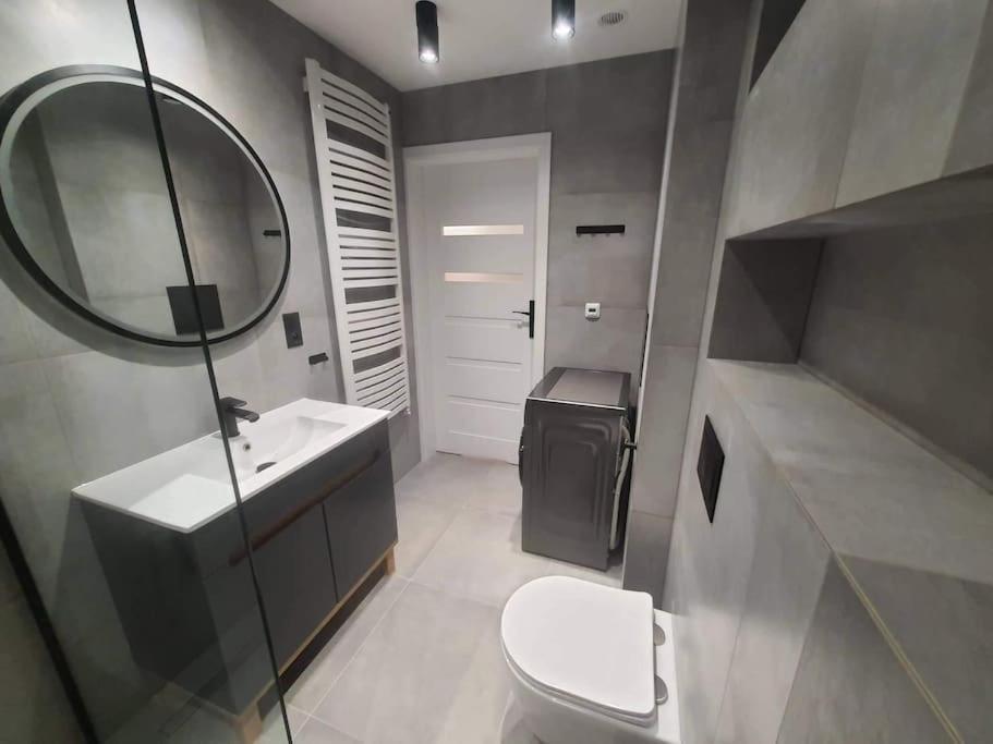 Mieszkanie W Nowoczesnym Halo Apartament W Centrum Wroclaw Dış mekan fotoğraf