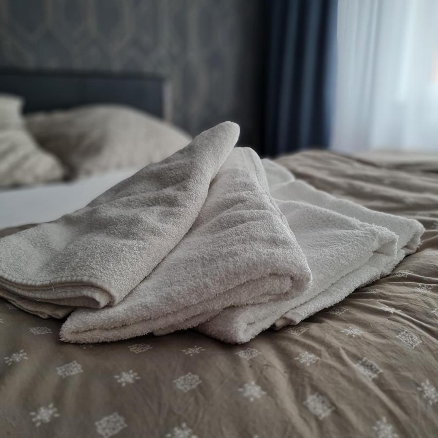 Mieszkanie W Nowoczesnym Halo Apartament W Centrum Wroclaw Dış mekan fotoğraf