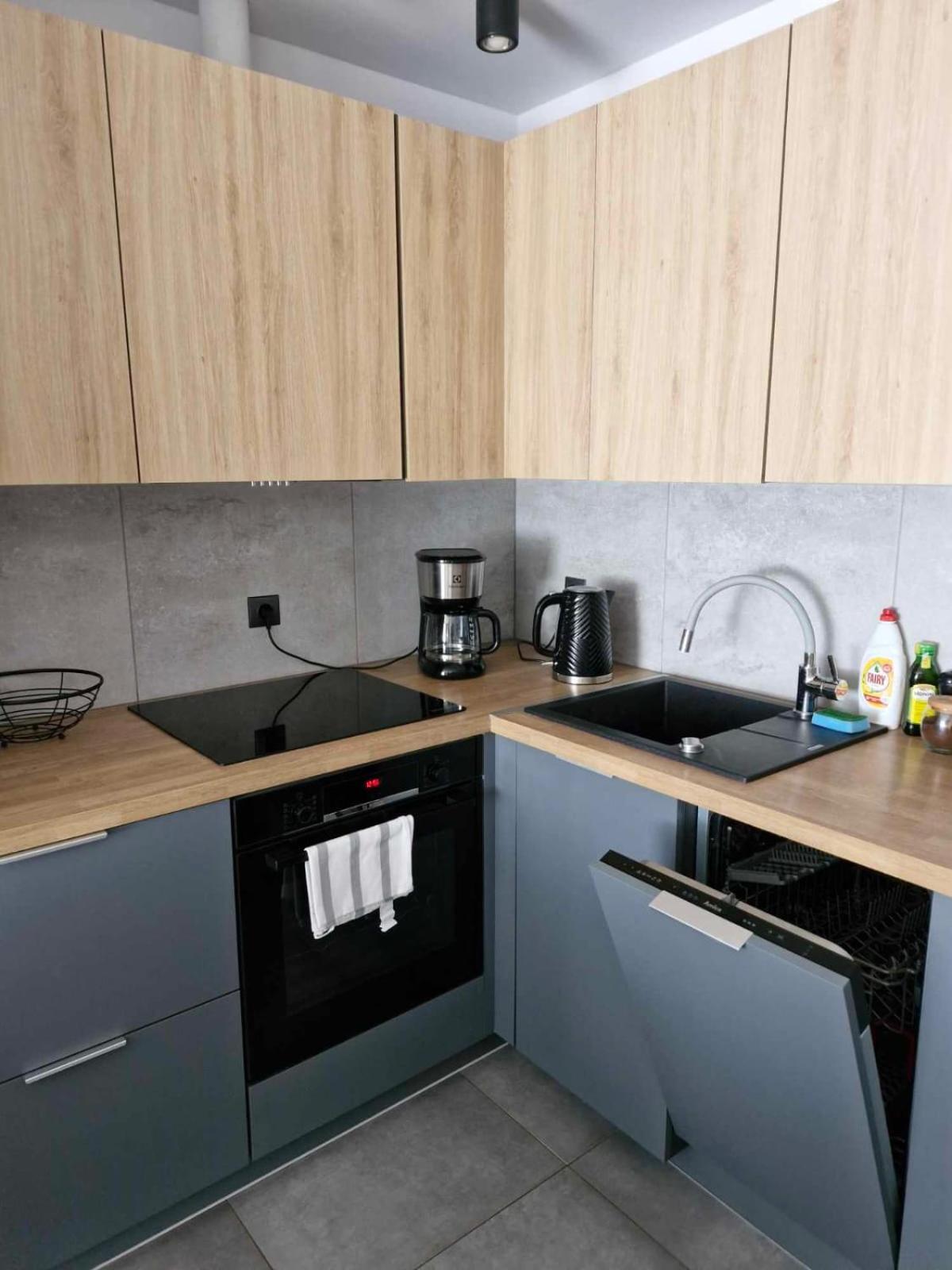 Mieszkanie W Nowoczesnym Halo Apartament W Centrum Wroclaw Dış mekan fotoğraf